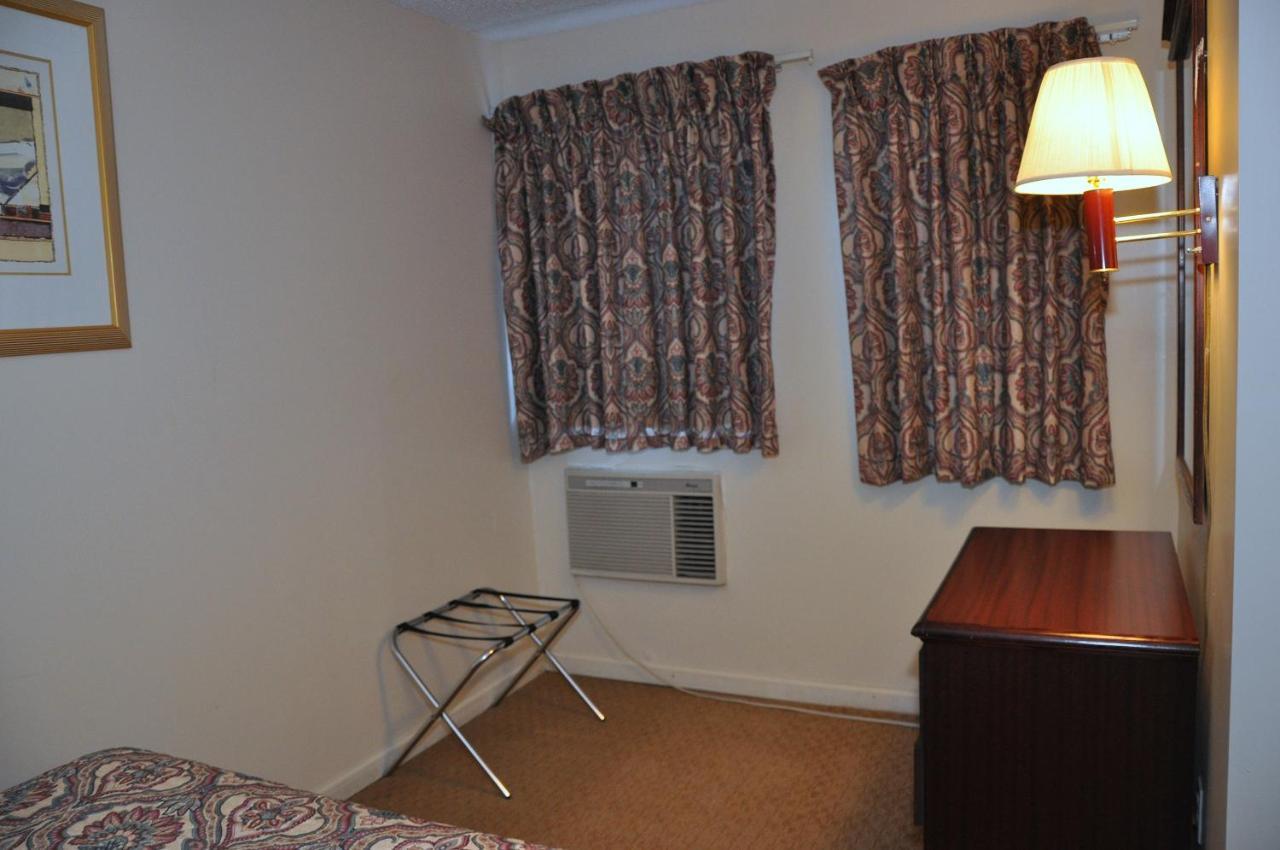 Merrimac Inn & Suites Williamsburg Eksteriør bilde